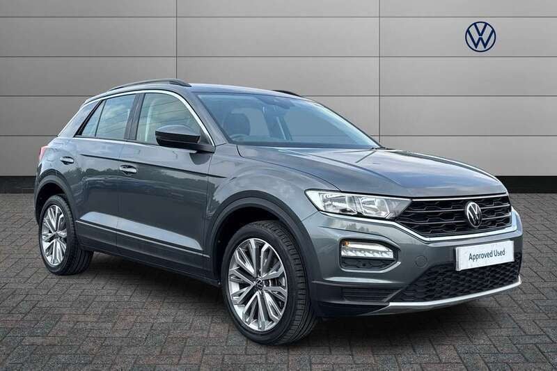 Grey Used 2020 VW T-Roc SE SUV | £20,999 (Fair price) - Image 1/4