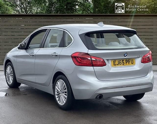 Used BMW 218 Luxury Line 136 HP (100 kW) 2015 Silver MPV