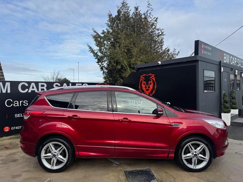 Used Ford Kuga Titanium X 180 HP (132 kW) 2016 Red SUV