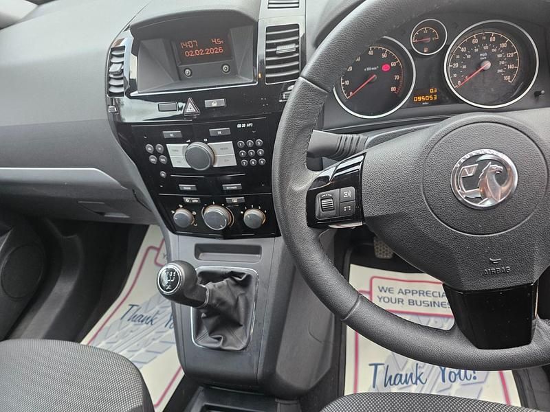 Second-hand Vauxhall Zafira 2014 Gri Monovolum