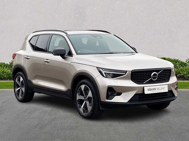 Used 2024 Volvo XC40 Ultimate SUV | £31,999 (Fair price) - Image 1/4