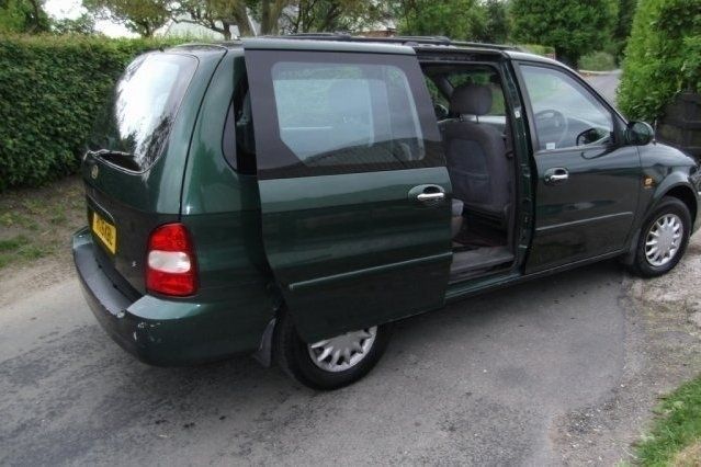 Used Kia Sedona 2001 MPV