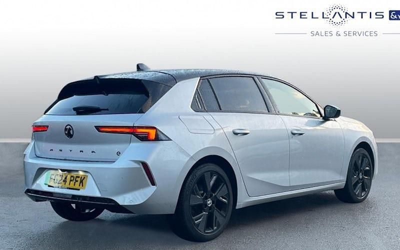 Used Vauxhall Astra 114 kW (156 HP) 2025 Hatchback