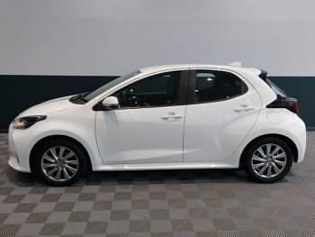 Used Toyota Yaris Hybrid 116 HP (85 kW) 2022 White Hatchback