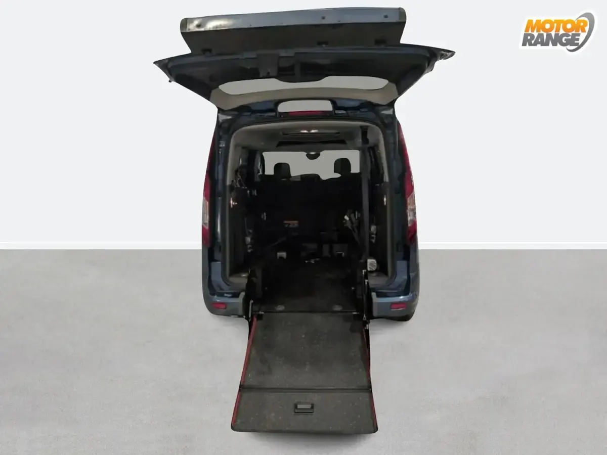 Used Ford Grand Tourneo Connect Titanium 2021 Blue MPV