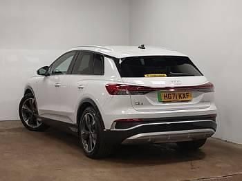 Used Audi Q4 e-tron S-Line 150 kW (204 HP) 2022 White SUV