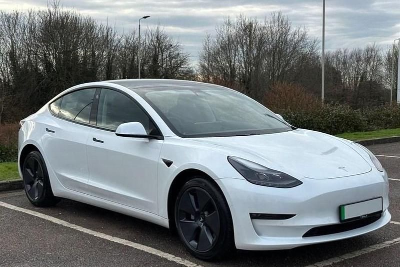 Used Tesla Model 3 RWD 11 kW (15 HP) 2023 Sedan