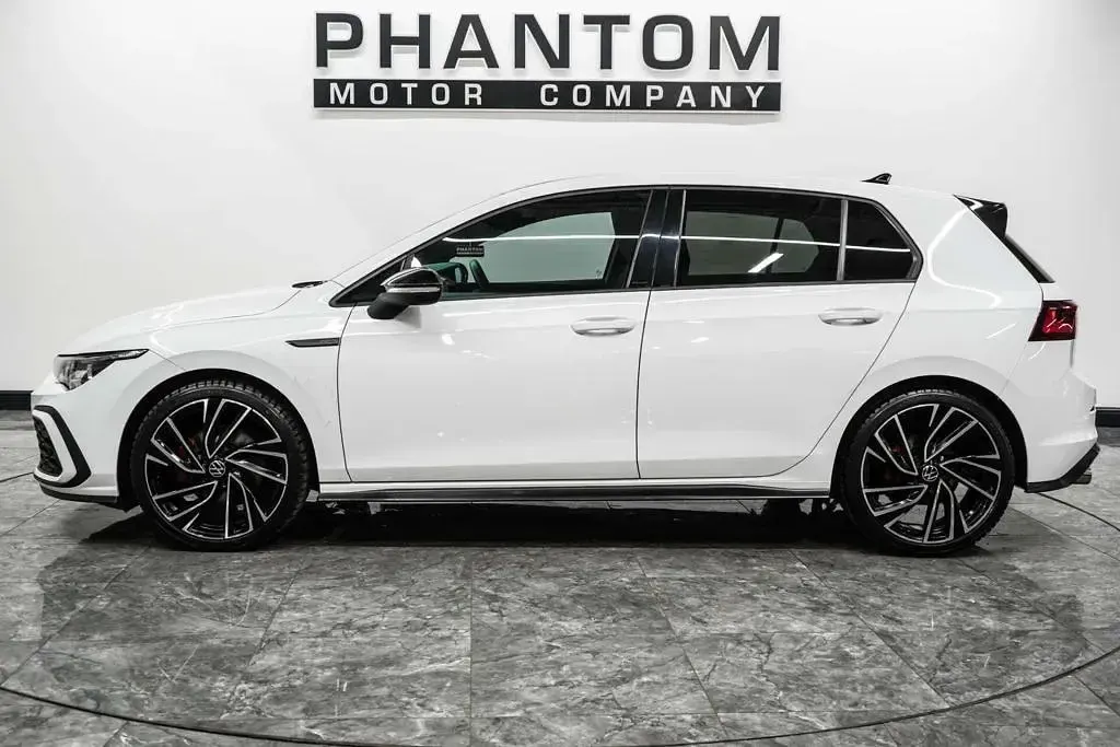 Used VW Golf VIII GTD 200 HP (147 kW) 2023 White Hatchback