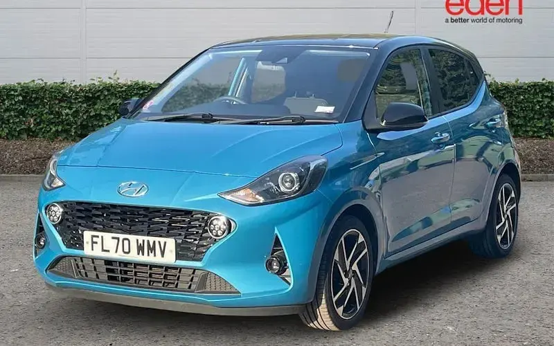 Used Hyundai i10 Premium 84 HP (61 kW) 2023 Hatchback