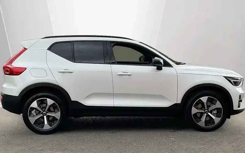 Used Volvo XC40 Plus 163 HP (119 kW) 2026 SUV