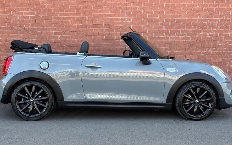 Używany Mini Cooper S Cabriolet 192 KM (141 kW) 2017 Szary Kabriolet