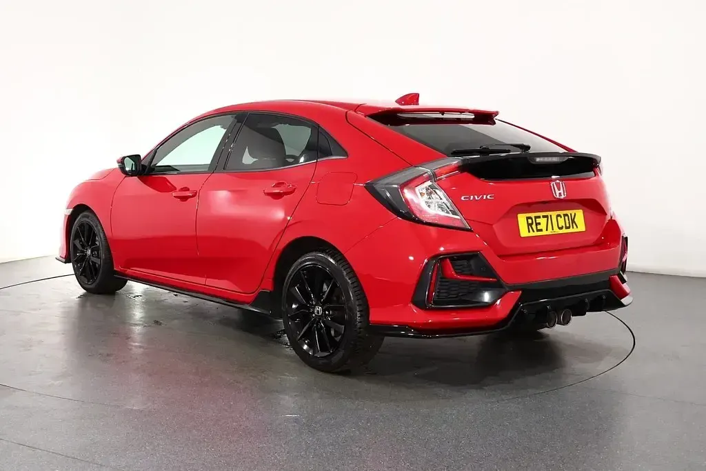 Used Honda Civic Sport 182 HP (133 kW) 2021 Red Hatchback