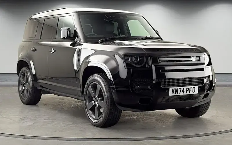 Used Land Rover Defender HSE Dynamic 250 HP (183 kW) 2024 SUV