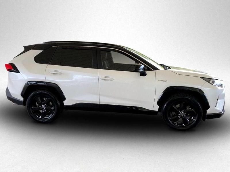 Used Toyota RAV4 2019 White Estate
