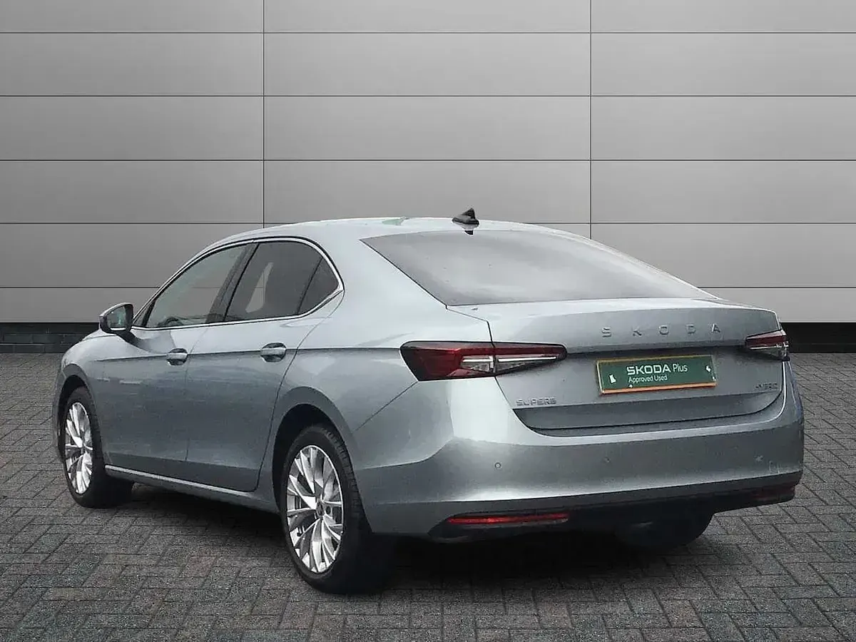 New Skoda Superb SE L 110 HP (80 kW) 2026 Pebble silver metallic Hatchback