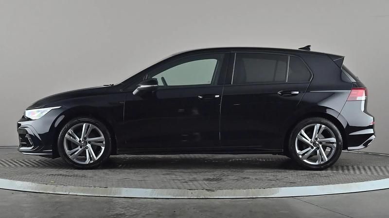 Used VW Golf VIII R-line 130 HP (95 kW) 2023 Black Hatchback