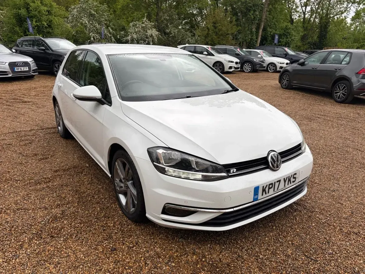 Second-hand VW Golf VII GT 150 CP (110 kW) 2017 Alb Hatchback