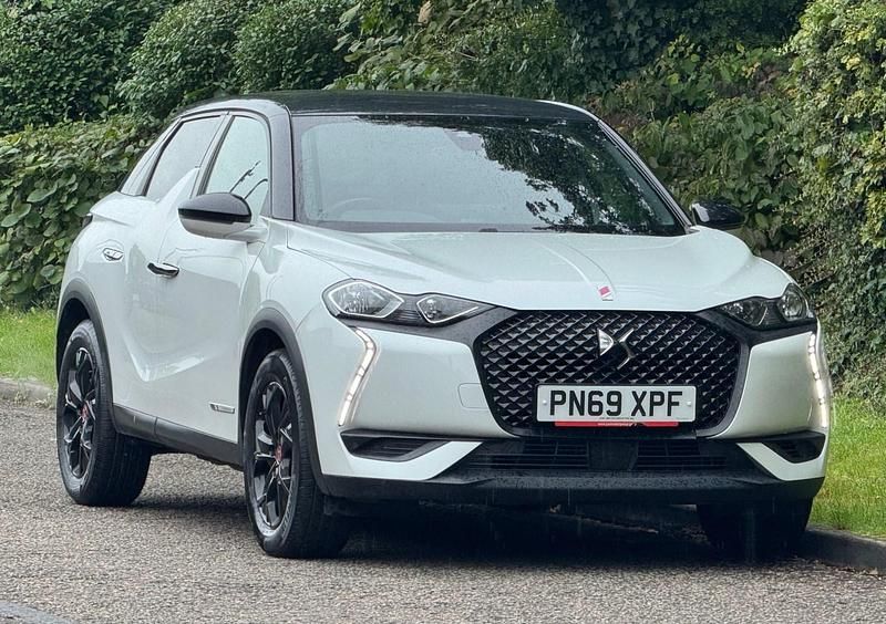 White Used 2019 DS Automobiles DS3 Performance MPV | £8,475 (Fair price) - Image 1/4