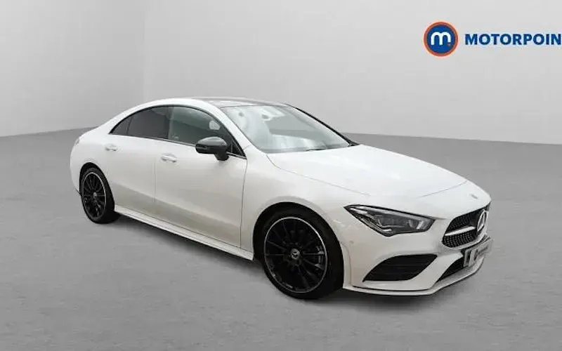 Used Mercedes CLA220 AMG Line Premium Plus 190 HP (139 kW) 2022 Sedan
