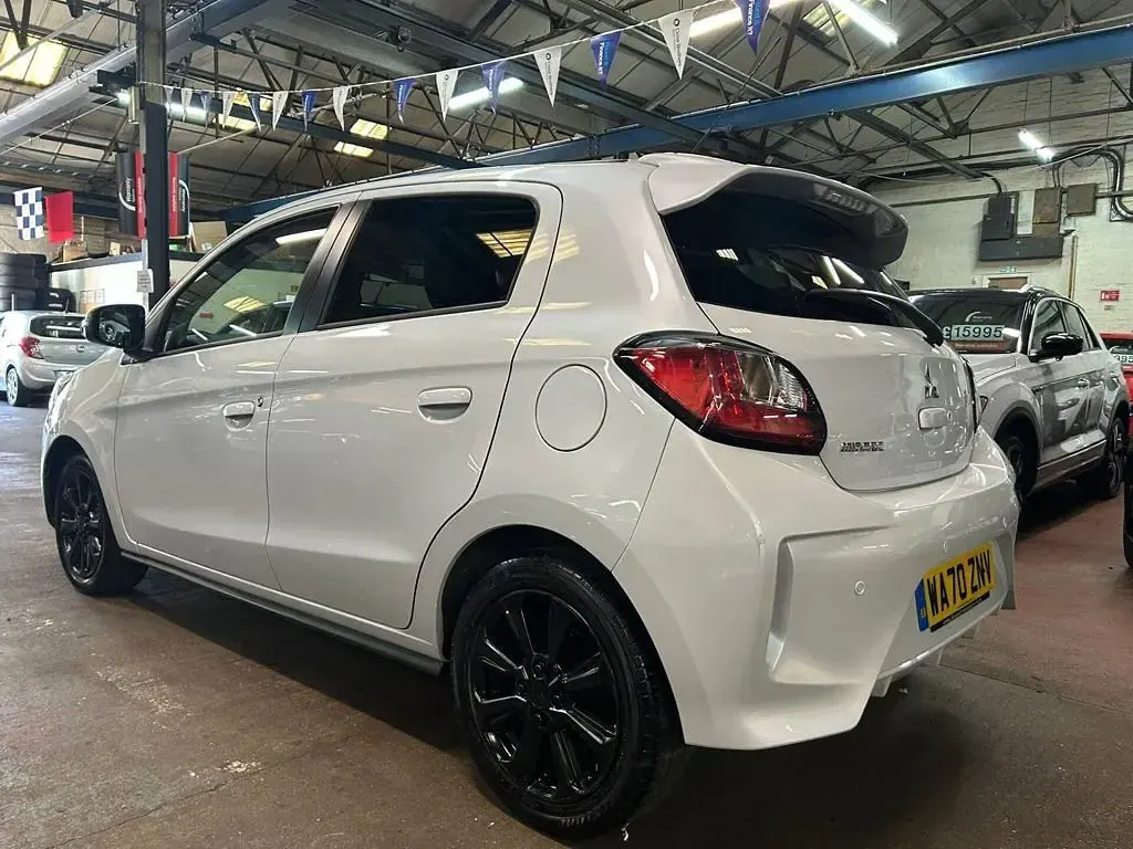 Used Mitsubishi Mirage Edition 2020 White Hatchback