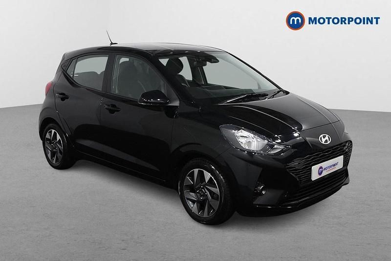 Used Hyundai i10 Advanced 63 HP (46 kW) 2025 Black Hatchback
