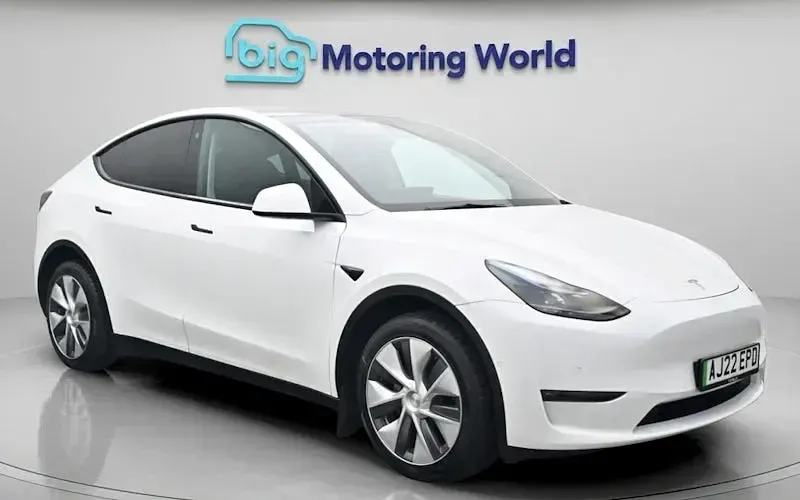 Used Tesla Model Y Long Range AWD 378 kW (514 HP) 2022 SUV