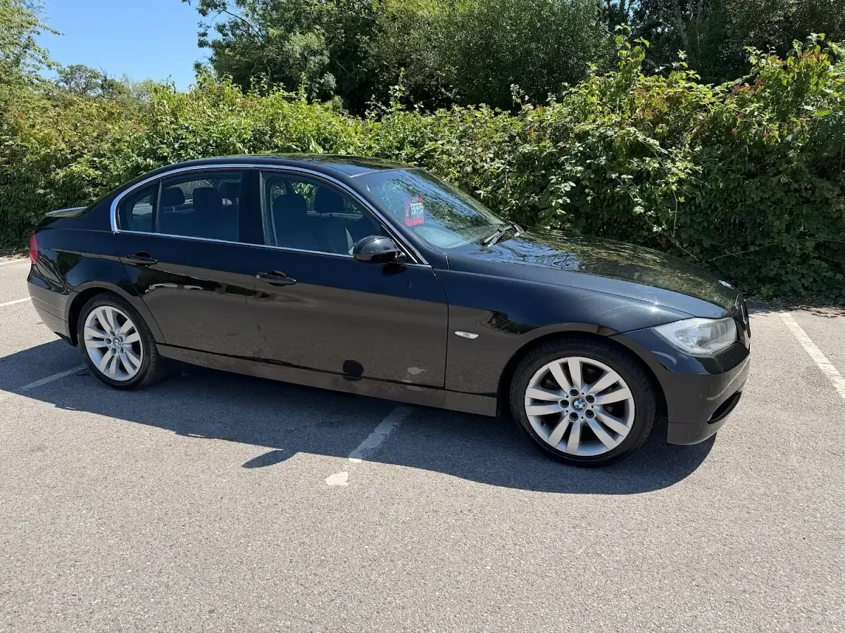 Used BMW 325 2005 Black Sedan