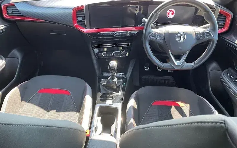 Used Vauxhall Mokka 101 HP (74 kW) 2023 White SUV