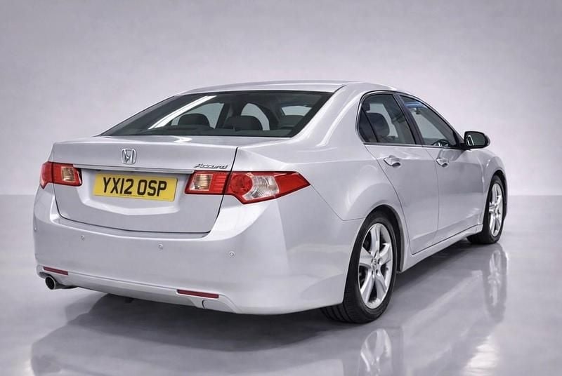 Used Honda Accord EX 156 HP (114 kW) 2012 Silver Sedan