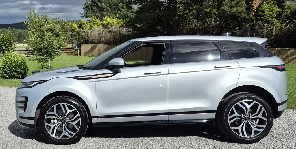 Used Land Rover Range Rover evoque HSE Dynamic 2019 Silver SUV