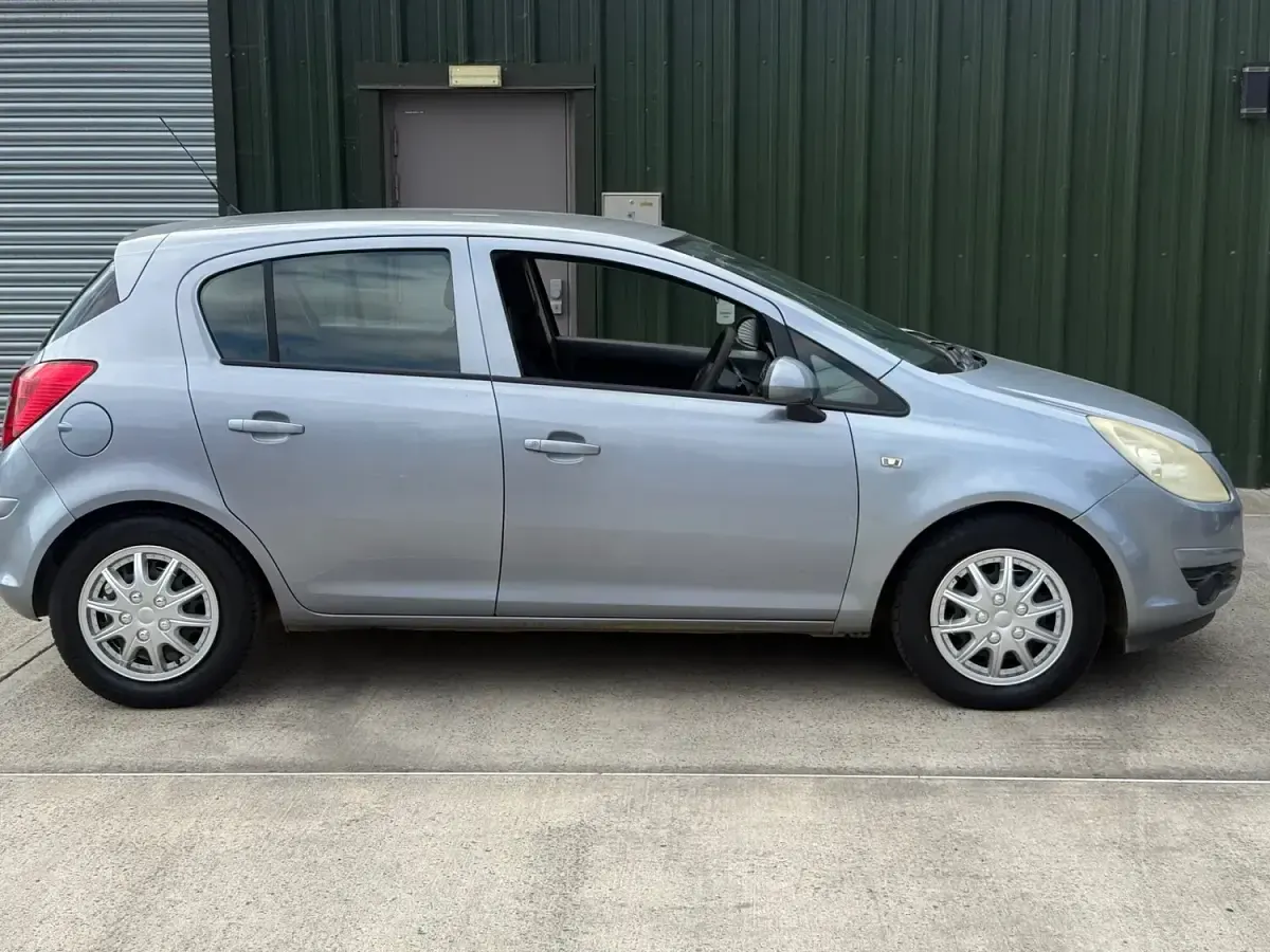 Used Vauxhall Corsa Club 2009 Silver Hatchback