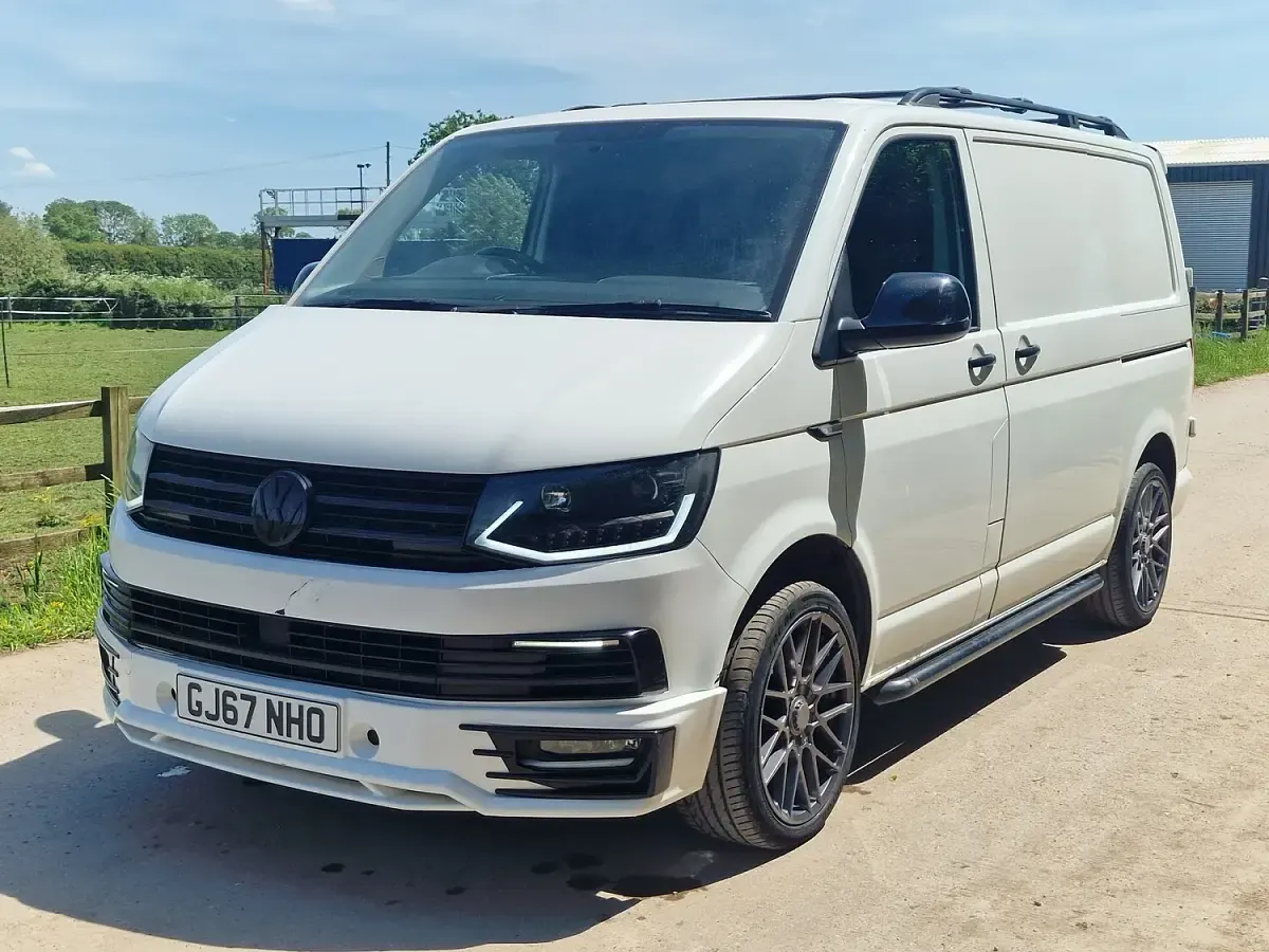 Used VW T6 Startline 101 HP (74 kW) 2017 White Van