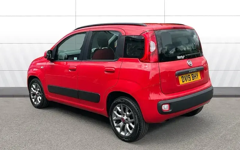 Used Fiat Panda Lounge 69 HP (50 kW) 2020 Hatchback