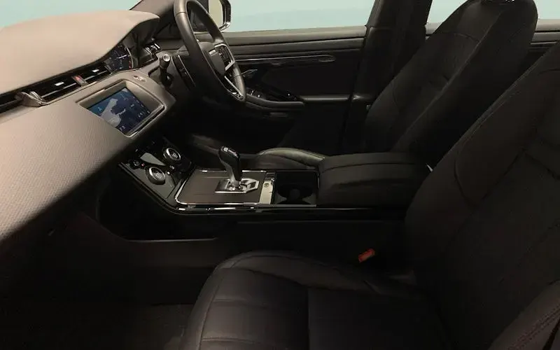 Used Land Rover Range Rover evoque R-Dynamic 309 HP (227 kW) 2023 Black SUV