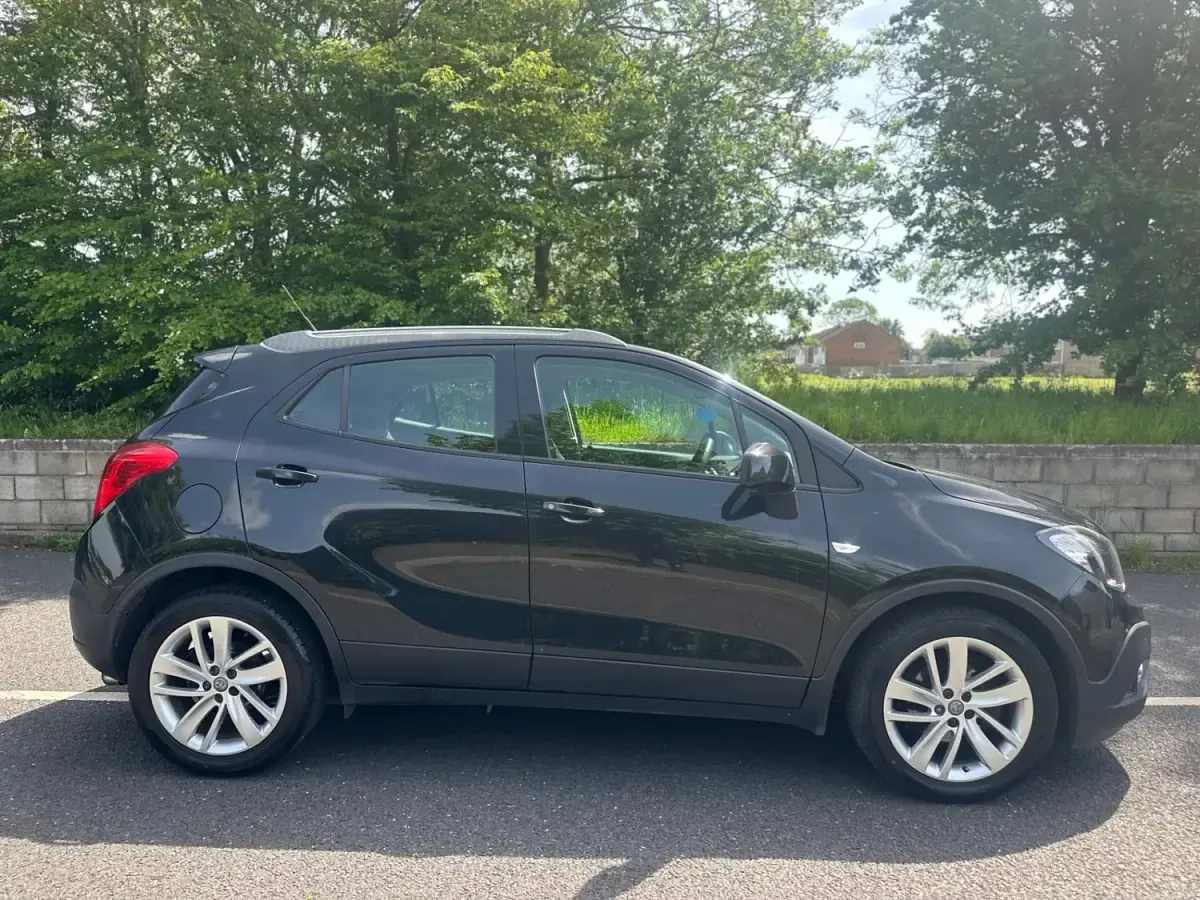 Używany Vauxhall Mokka 140 KM (102 kW) 2016 Czarny SUV