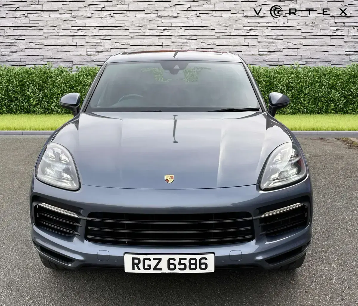 Used Porsche Cayenne 340 HP (250 kW) 2018 Blue SUV
