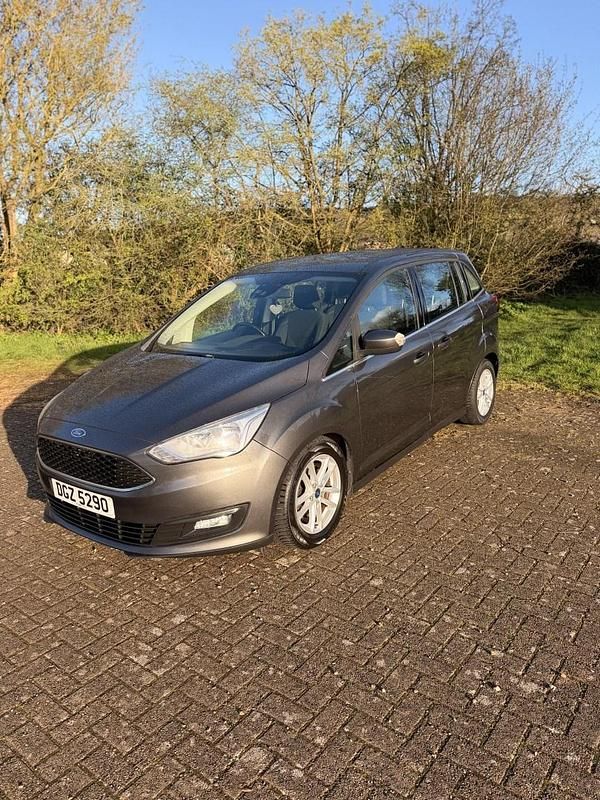 Used Ford Grand C-Max Zetec 120 HP (88 kW) 2016 Grey MPV