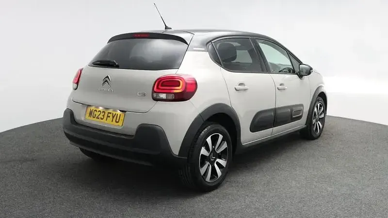 Used Citroën C3 PureTech 82 HP (60 kW) 2023 Beige Hatchback