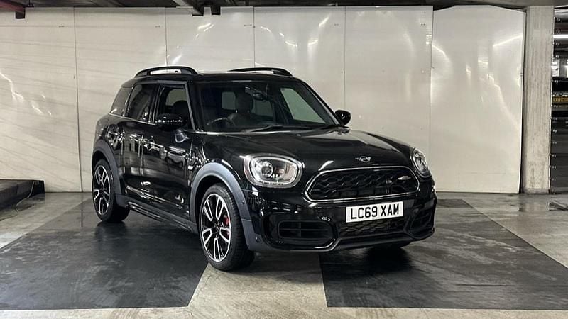 Used Mini John Cooper Works Countryman 302 HP (222 kW) 2019 Black SUV