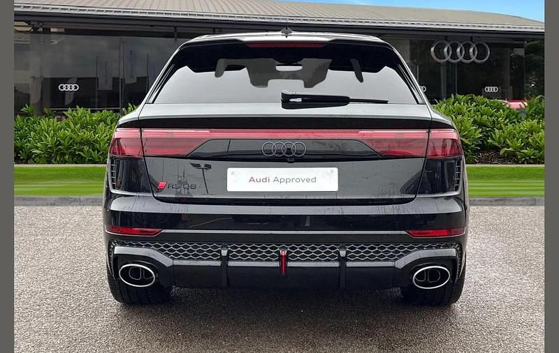 Used Audi RS Q8 Design 631 HP (464 kW) 2026 Black SUV