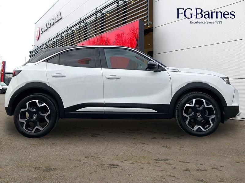 White Used 2021 Vauxhall Mokka Ultimate SUV | £15,995 (Fair price) - Image 1/3