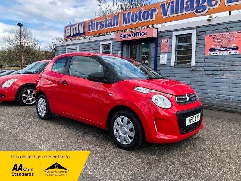 Red Used 2016 Citroën C1 Touch Hatchback | £4,495 (Good price) - Image 1/4