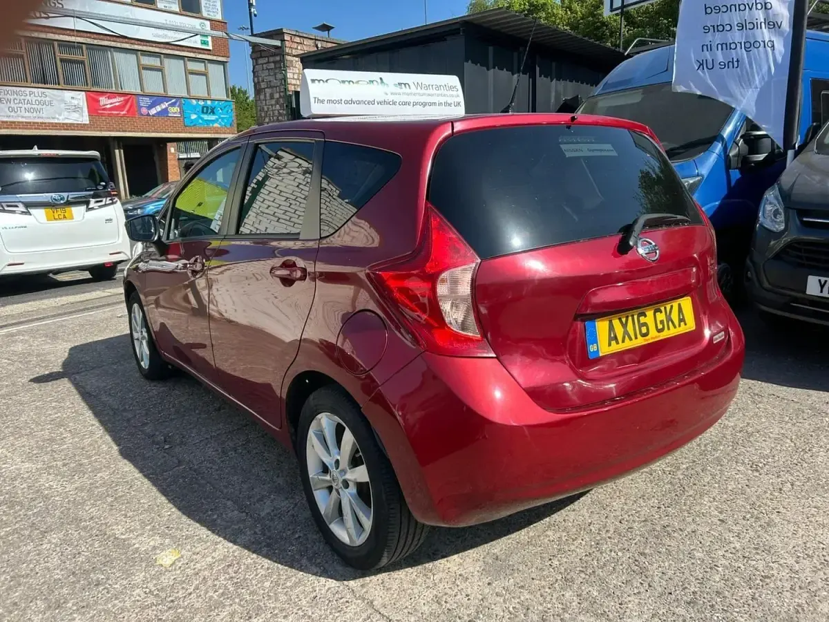 Begagnad Nissan Note Acenta Premium 2016 Röd Halvkombi