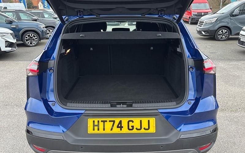 Used Renault Symbioz Techno Esprit Alpine 143 HP (105 kW) 2025 SUV