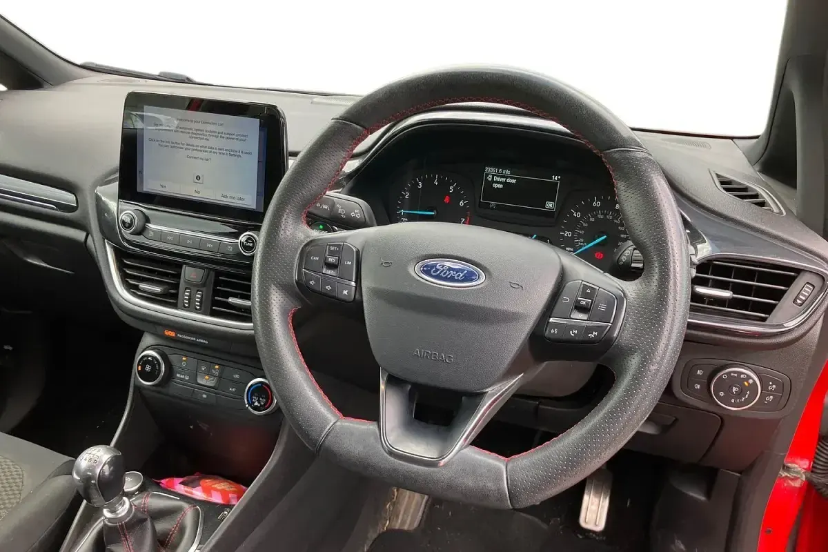 Używany Ford Fiesta ST-Line 125 KM (91 kW) 2019 Czerwony Hatchback
