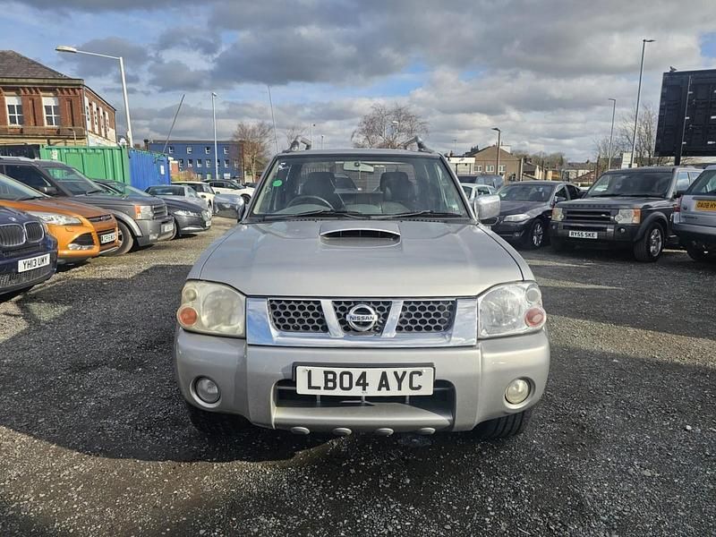 Used Nissan Navara 133 HP (97 kW) 2004 Silver Pickup
