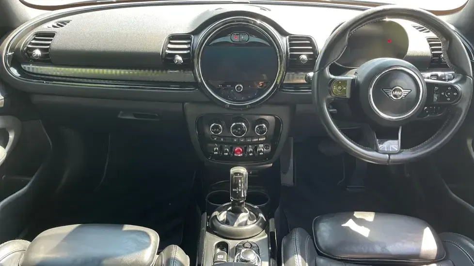 Used Mini Cooper Clubman Exclusive 136 HP (100 kW) 2023 Blue Estate