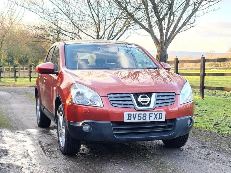 Used Nissan Qashqai Tekna 141 HP (103 kW) 2008 Orange SUV