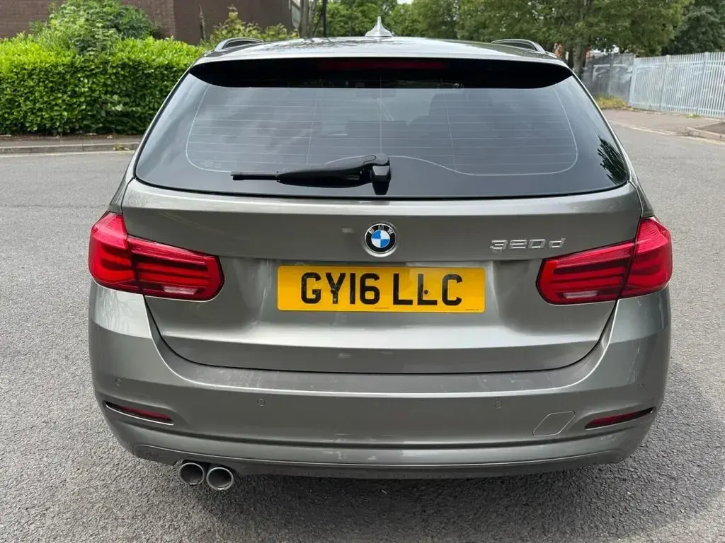 Used BMW 320 Efficient Dynamics 2016 Silver Estate