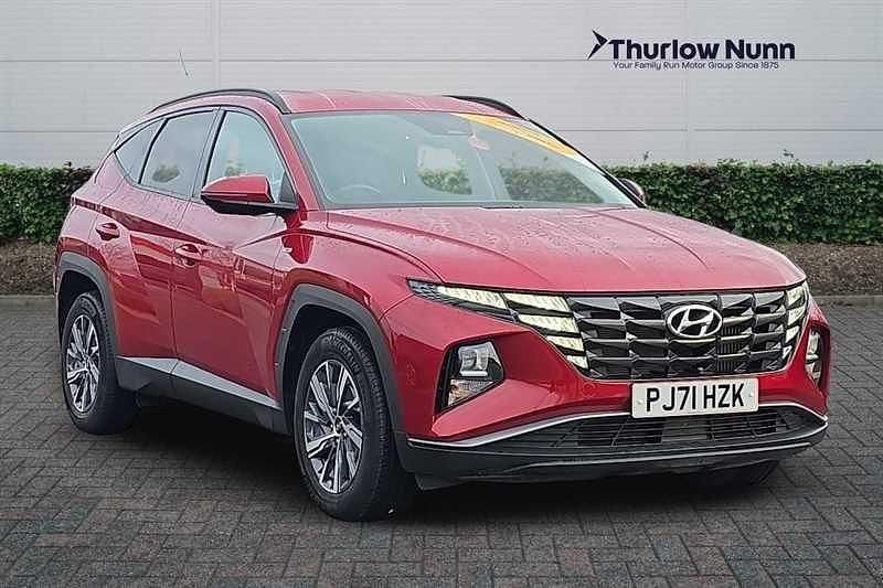 Used Hyundai Tucson SE 150 HP (110 kW) 2021 Red SUV